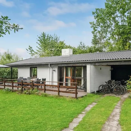 Pet Friendly In