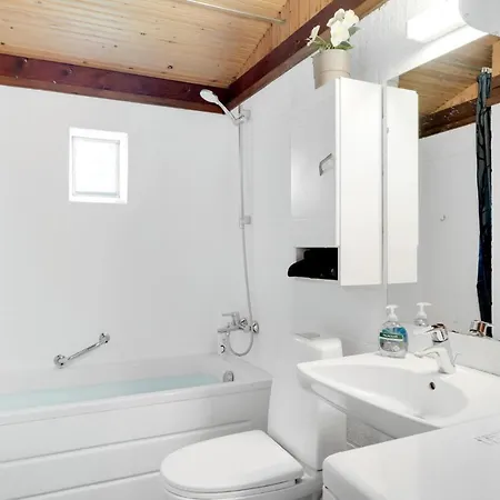 Pet Friendly In Tisvildeleje